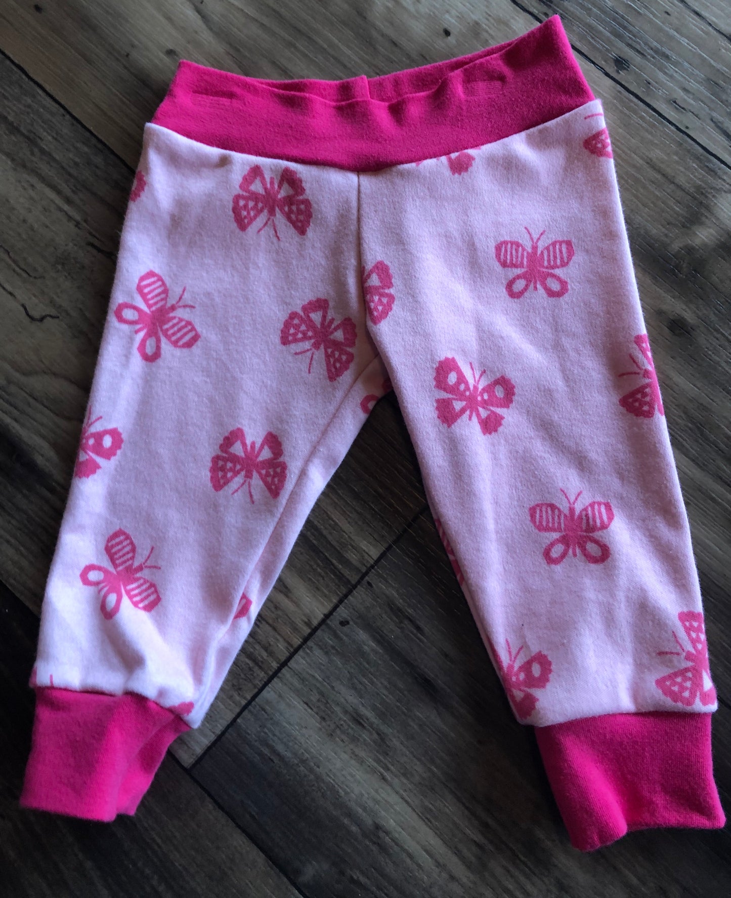 Pink Butterfly Hoodie, Joggers, Booties, and Headband Set Size 0-3m