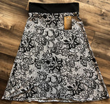 Black and White Lace Printed Women’s Skirt Size Small