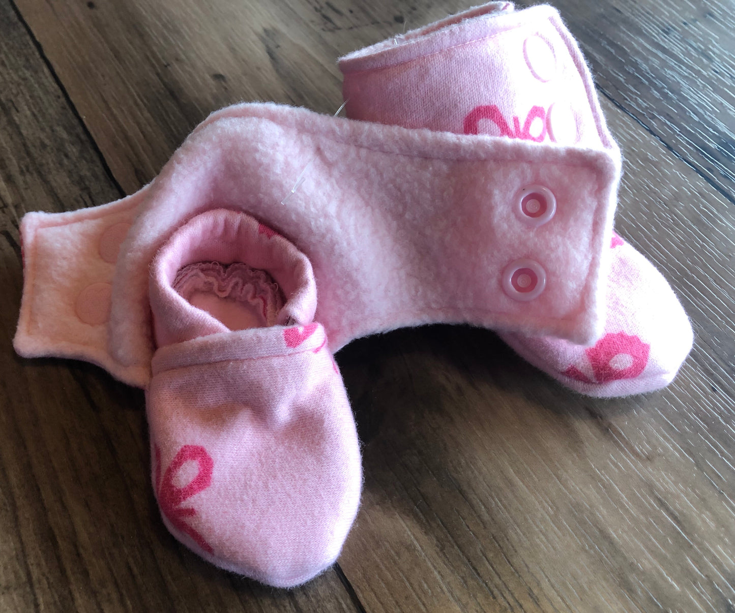 Pink Butterfly Hoodie, Joggers, Booties, and Headband Set Size 0-3m